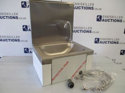 NEW 400mm KNEE OPERATED STAINLESS STEEL HANDWASH SINK WITH TAP AND SPLASHBACK